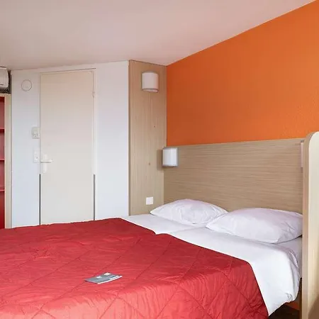 Premiere Classe Poitiers Futuroscope - * Chasseneuil-du-Poitou