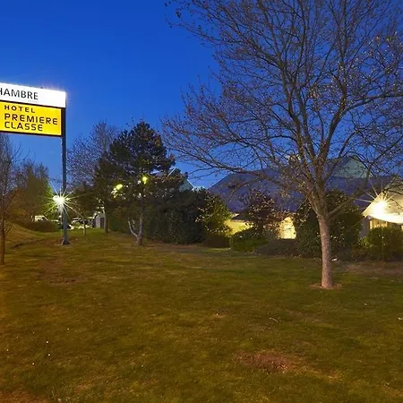 Premiere Classe Poitiers Futuroscope - *