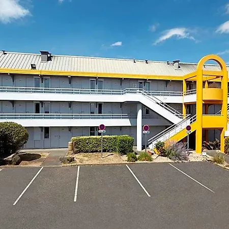 Premiere Classe Poitiers Futuroscope - Hotel *
