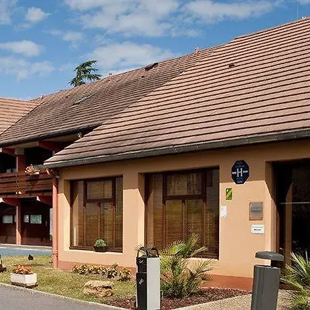 Hotel Premiere Classe Poitiers Futuroscope - *