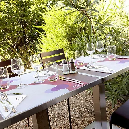 Hotel Premiere Classe Poitiers Futuroscope - *