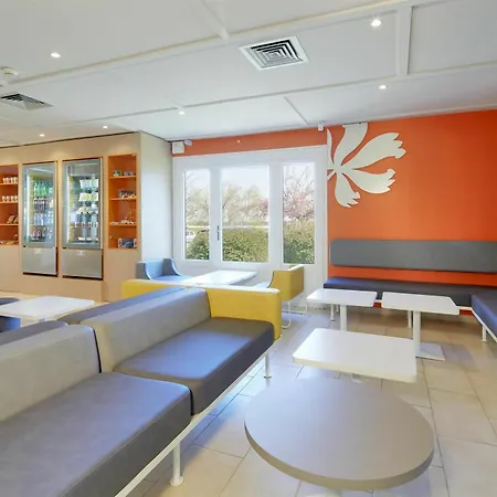 Premiere Classe Poitiers Futuroscope - Hotel
