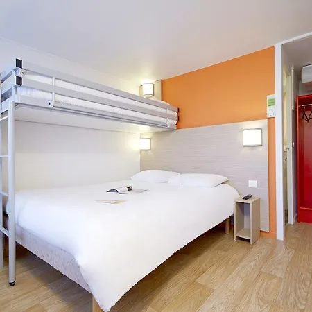 Premiere Classe Poitiers Futuroscope - Hotel
