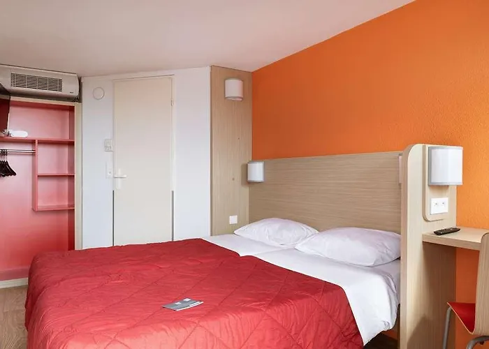 Premiere Classe Poitiers Futuroscope - * Chasseneuil-du-Poitou