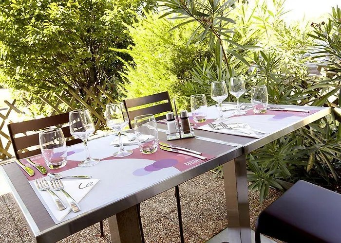 Hotel Premiere Classe Poitiers Futuroscope - *