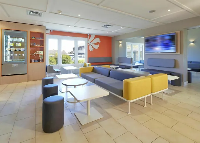 Premiere Classe Poitiers Futuroscope - Hotell *